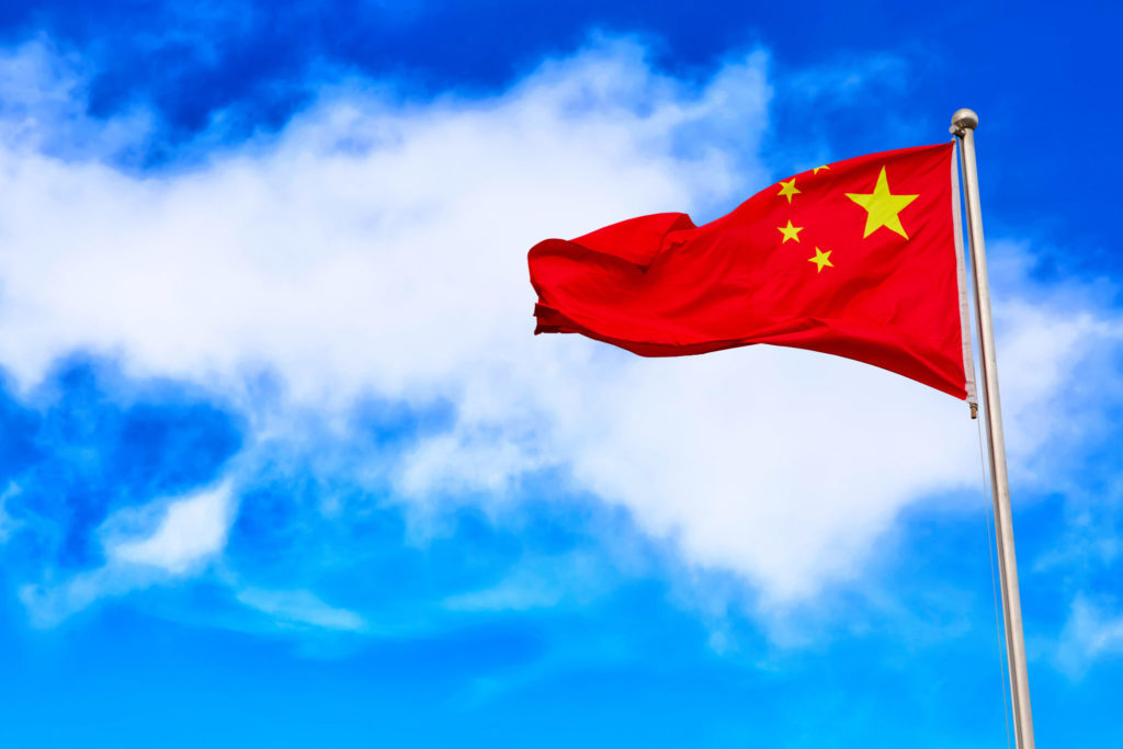 中国人を雇用する際に知っておきたい！ 届出からメリット、助成金まで徹底解説 | Bridgers